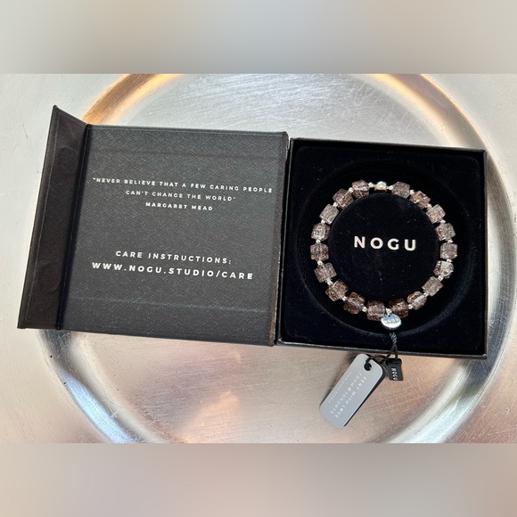 🤎🤎 NOGU Cola Glitter Glass Sugar Cube Bracelet 🤎🤎 - Picture 2 of 5